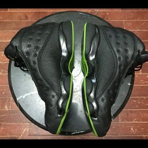 Jordan
Air Jordan 13 Retro 
“Altitude